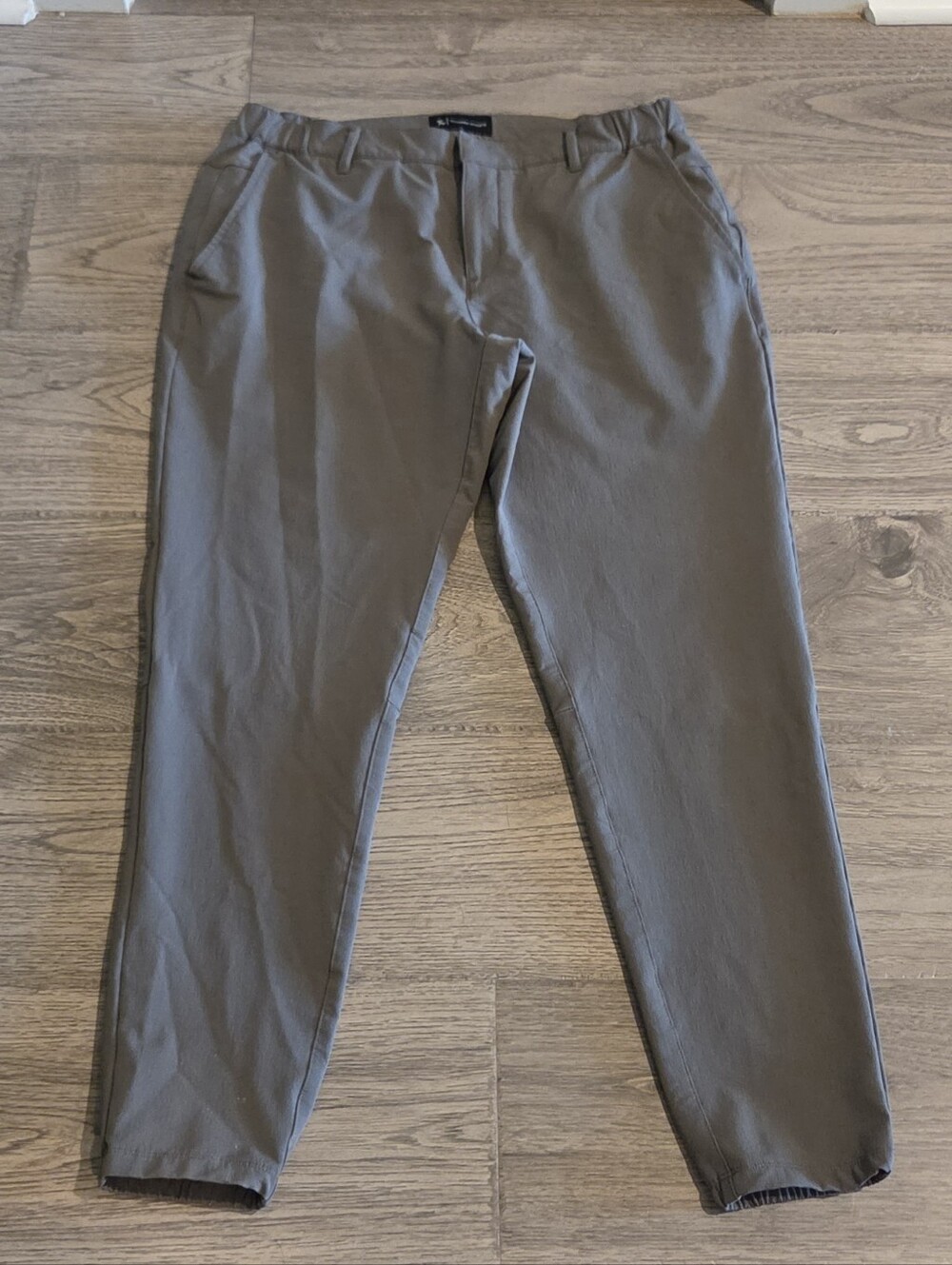 Tailored Athlete Everyday Tech Trousers Pants - Grey Size Large 29" Inseam